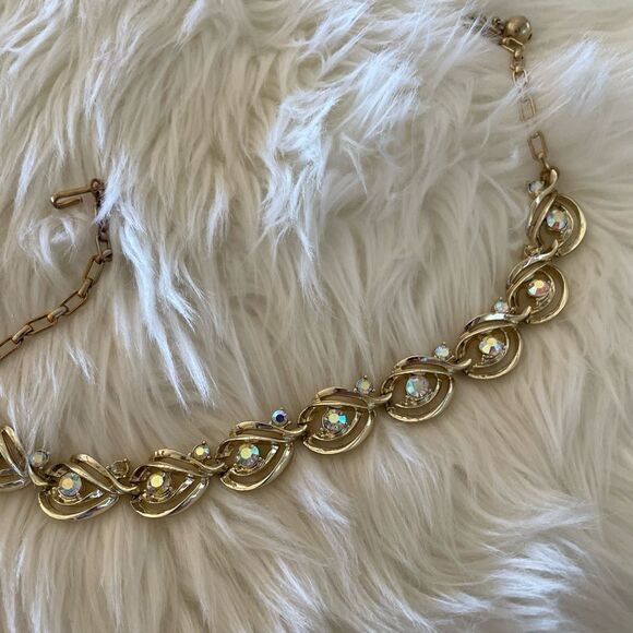 Gold and iridescent stone choker - Picture 7 of 7